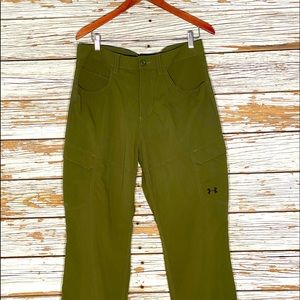 Under Armour 34Wx32L heat gear hiking/cargo pants